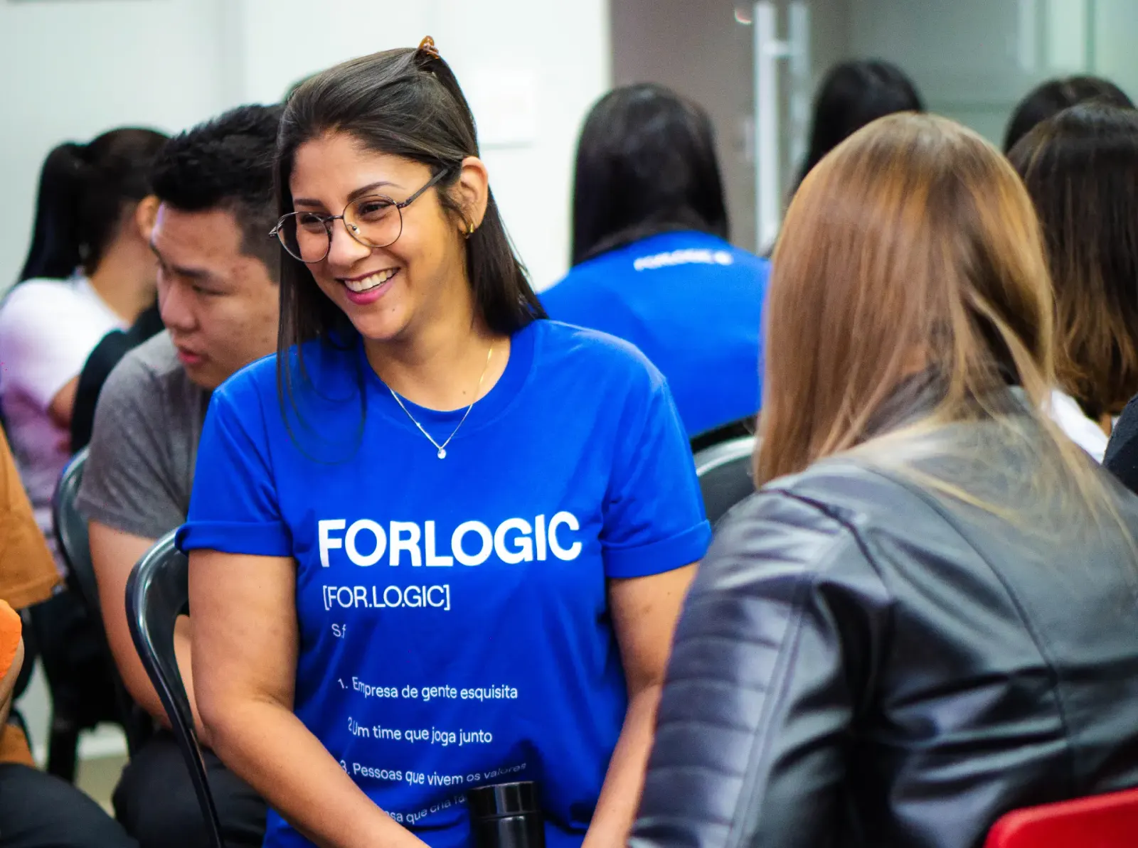 Colaboradores da ForLogic em evento interno